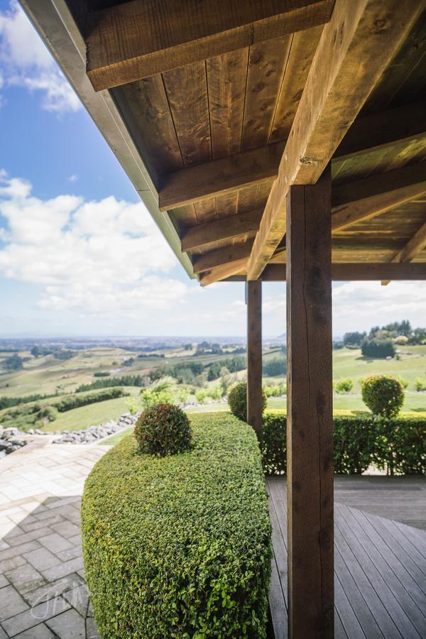 Eagle Ridge Lodge Tauranga Bagian luar foto