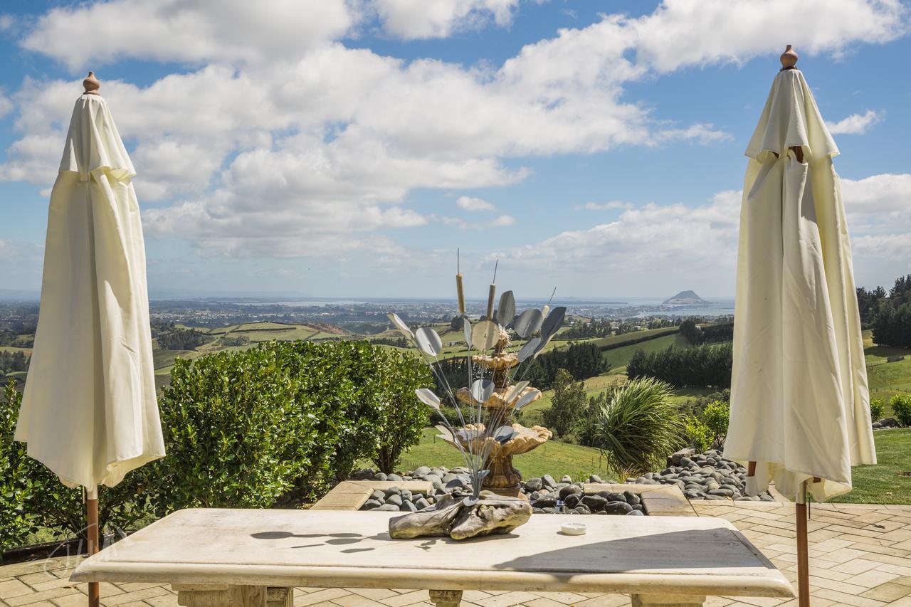 Eagle Ridge Lodge Tauranga Bagian luar foto
